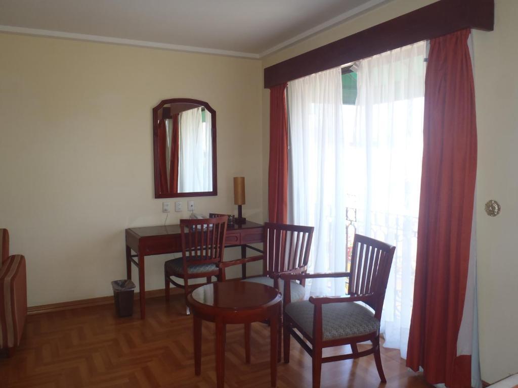 Hotel Casa Real Tehuacán 客房 照片